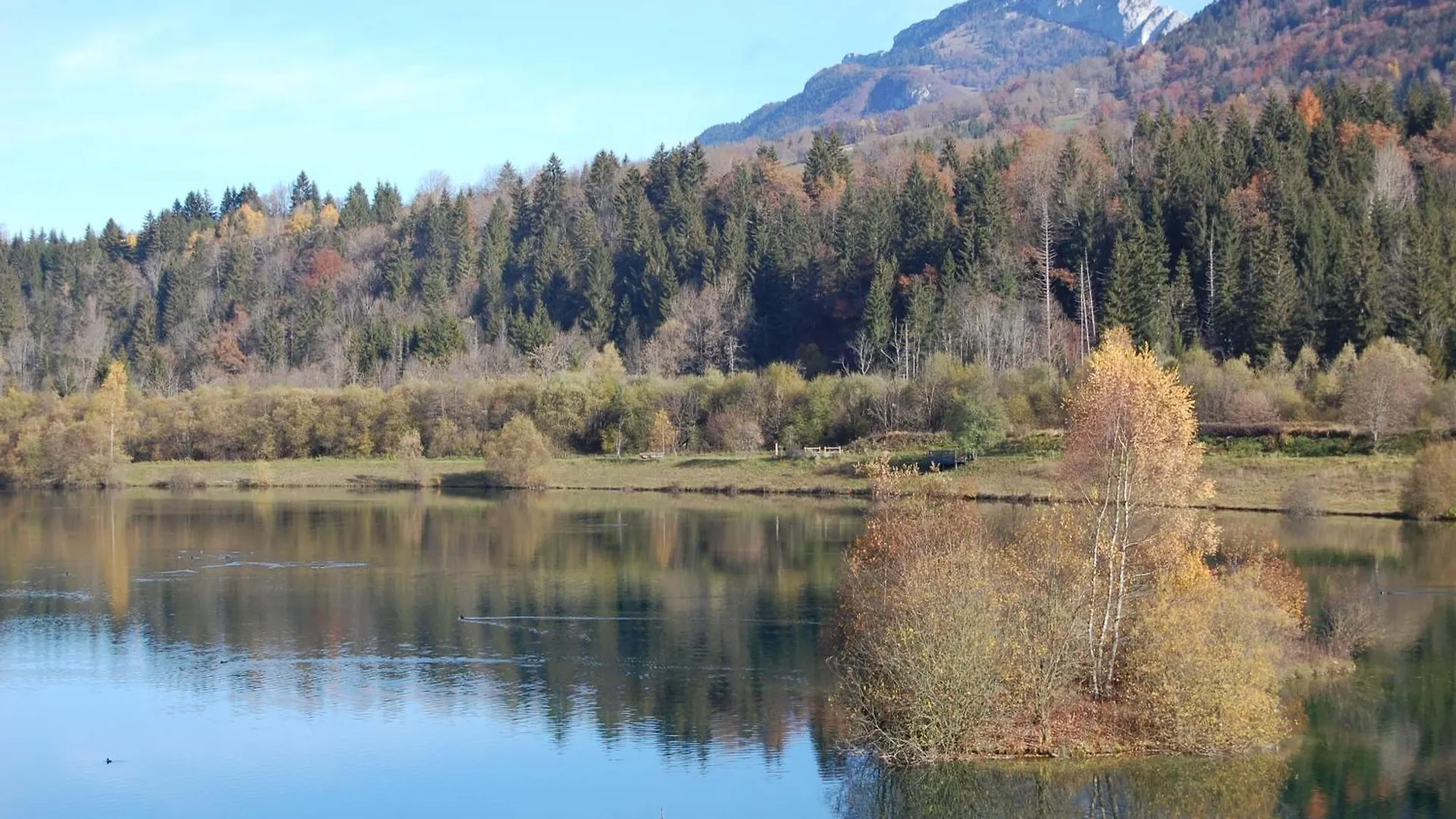 La Grange Lägenhet Le Noyer  Frankrike